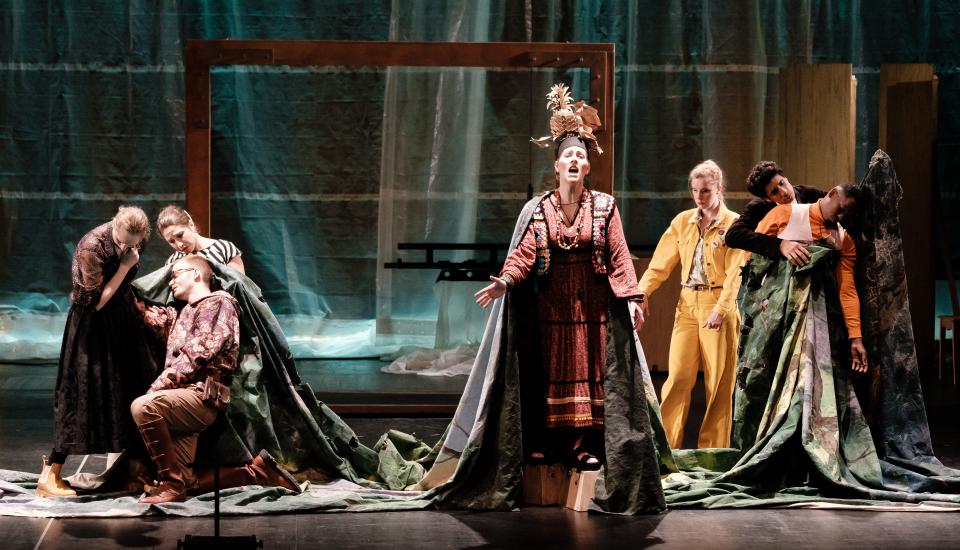 Vue de Cupid and Death