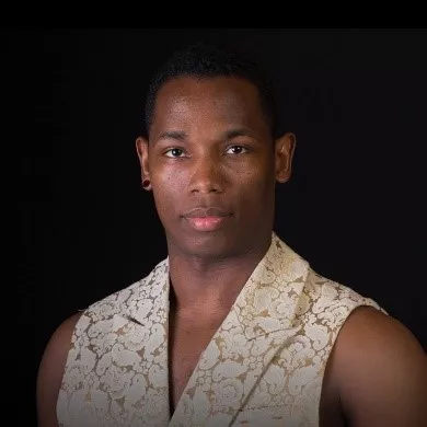 Yannis François, baryton-basse