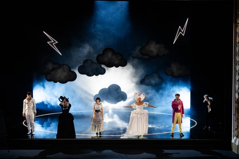 La Sérénade 6 chanteurs de La Sérénade, décor d'orage